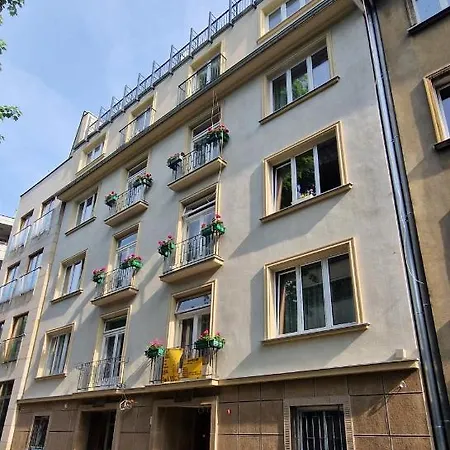 Cybulskiego Guest Rooms-2
