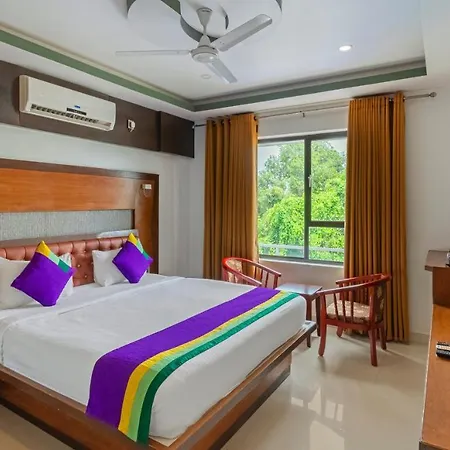 Treebo Premium Palmyra Milford, 2 Km From Alleppey Beach-2