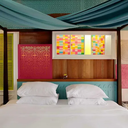 Patong Beach Hotel By See2Sea-2