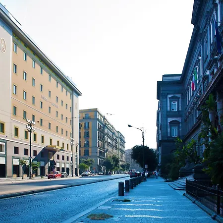 Hotel Naples-3