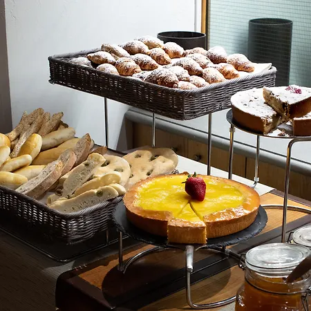 Starhotels Tuscany-2
