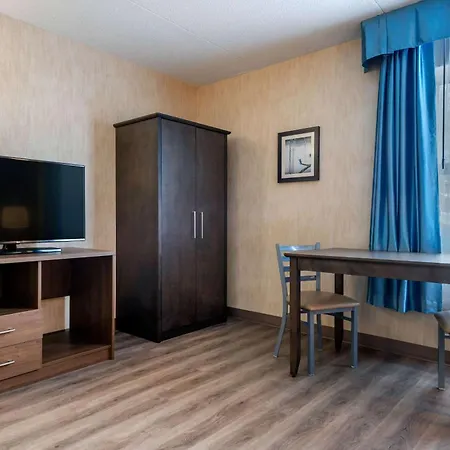 Quality Suites-3