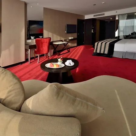 Amaroossa Cosmo Jakarta-3