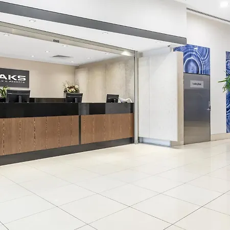 Oaks Brisbane On Charlotte Suites-2