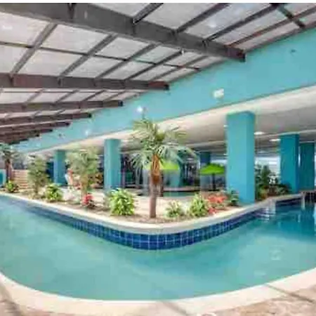 Upgraded Studio At Landmark Resort ! 17 Pools, Lazy Rivers, Jacuzzis! 814-2