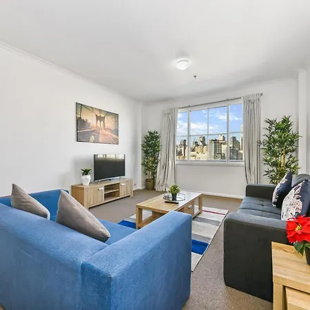 Goldsbrough 2 Bedrooms Split Apartment-3
