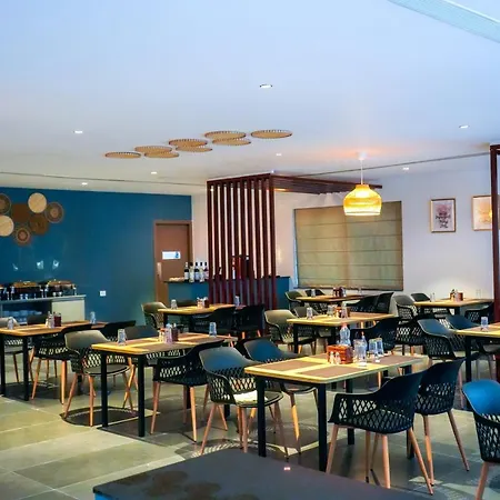 Casa Hotel & Suites, Gachibowli, Hyderabad-3