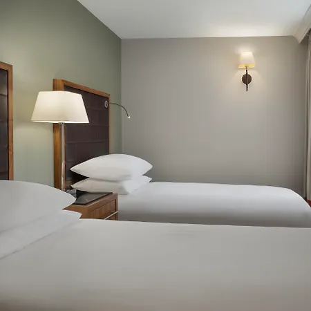 Delta Hotels By Marriott Edinburgh-3