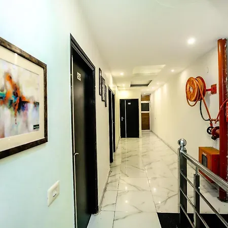 Hotel Wisteria Zirakpur - Main Highway Hotel-3