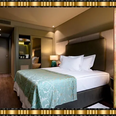 Hotel Jaguar Oporto - Is Near The Metro Has Free Parking And A Free Shuttle Service Between The Airport And The Hotel From 7Am To 8Pm-2