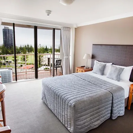 Bel Air On Broadbeach - Official-3