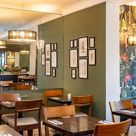 Croft Court Hotel-2