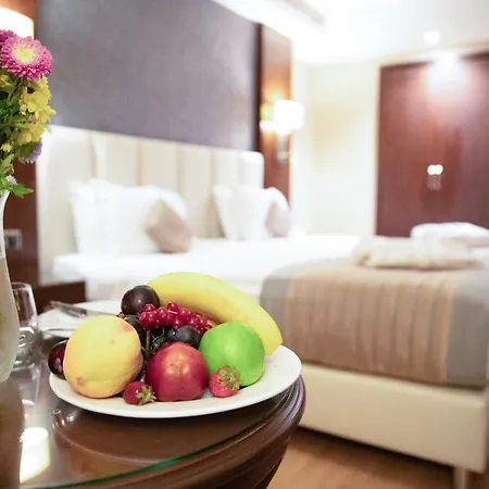 Grand Aras Hotel & Suites-3