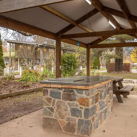 Nrma Bright Holiday Park-3