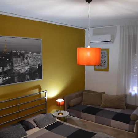 Mario'S House-3