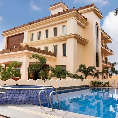 Treebo Premium Royal Amar With Mountain View And Swimming Pool-2
