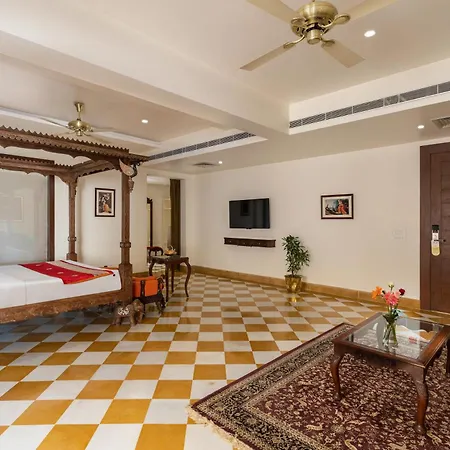 Brahma Niwas - Luxury Lake View Hotel With Infinity Pool, Udaipur-2