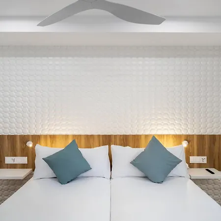 Odyssey Rooms Alicante-3