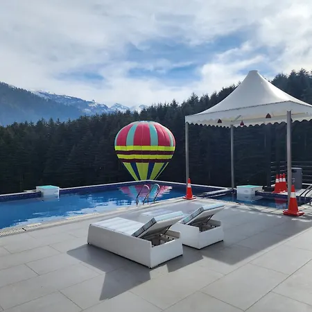 The Orchard Greens Resort - A Centrally Heated Property-2