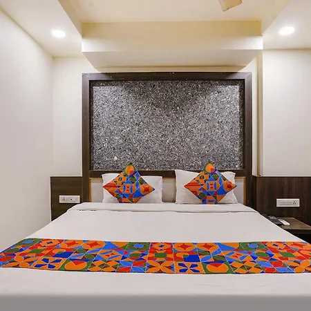 Fabhotel Golden Way-3
