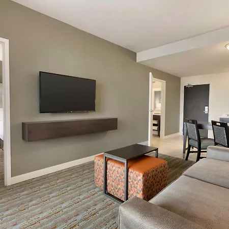 Embassy Suites By Hilton Greenville Downtown Riverplace-3