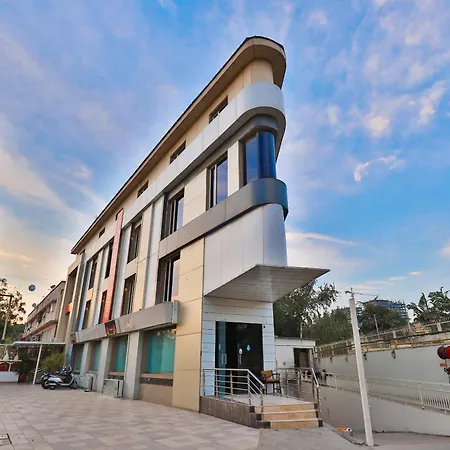 Collection O Kia Residency-2