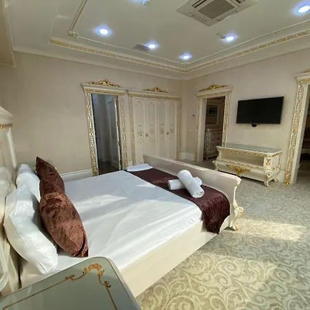 Opera Hotel-2
