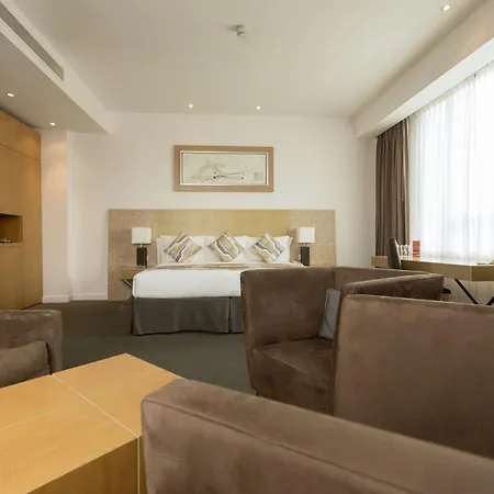 Park Plaza Cardiff-2
