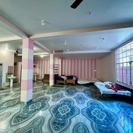 Trilok Residency - Dashashwamedh Varanasi-3