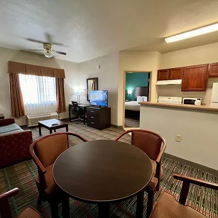Quality Inn & Suites Near University-3