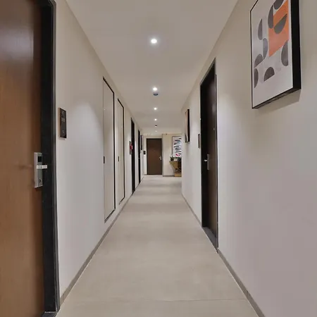 Hotel Elements Surat-3