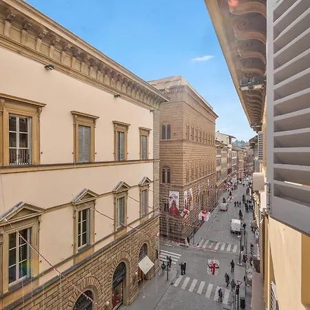 Tornabuoni Living - Luxury Apartments Collection-3