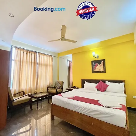 Hotel Surya Beach Inn ! Puri Near-Sea-Beach-And-Temple Fully-Air-Conditioned-Hotel With-Lift-And-Parking-Facility-2