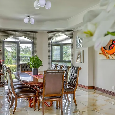 Villa Tasha Luxury Suites, Lanseria-2