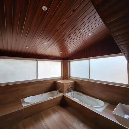 The Perfect Stays : Tranquil Villa-2
