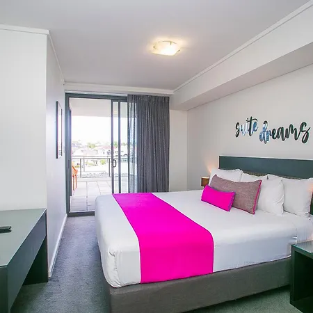 East Perth Suites Hotel-2