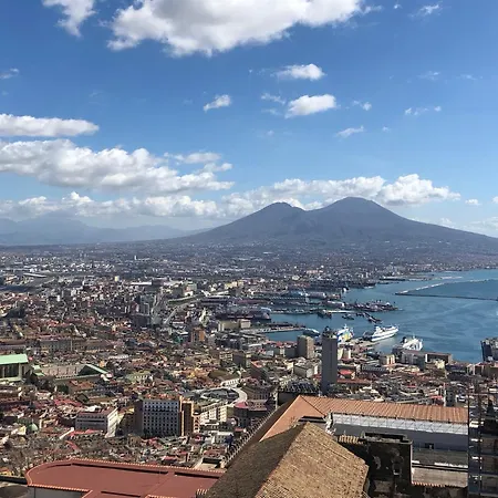 Piazza Bovio 22-3