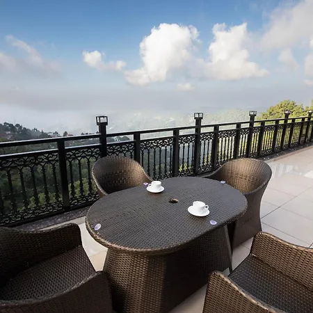 Luxe Resorts - Centrally Heated Air Conditioned Hotel In The Heart Of Kasauli-2