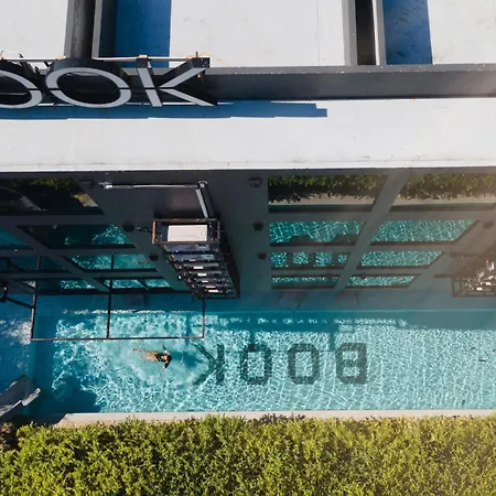 Book Design Hotel-2