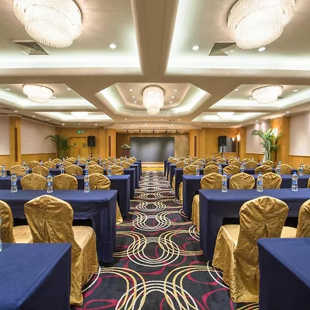 Park Inn By Radisson Shanghai Downtown-2