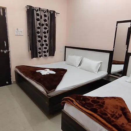 Shree Govindam Guest House-3