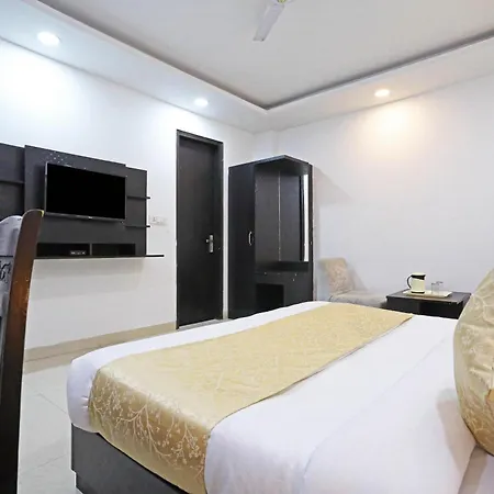 Airport Hotel Swan Near Delhi Airport-3