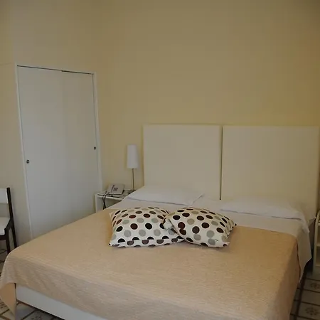 Via Capo Rooms-3