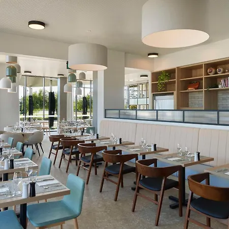 Hilton Garden Inn Busselton-2