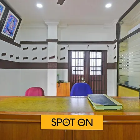 Spot On Vinayaka Tourist Home-2