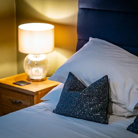 Glen Wynne Windermere - Free Off-Site Health Club Access With Pool, Sauna, Steam Room & Gym Short 5 Minute Drive Away-2