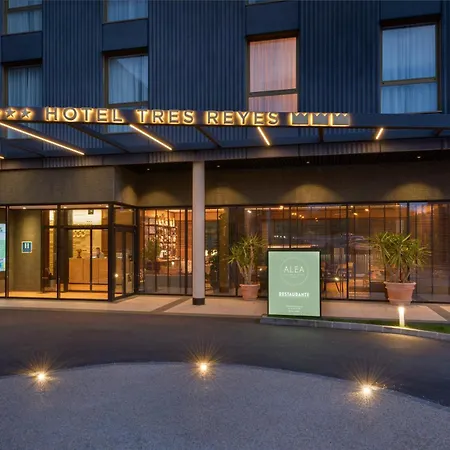Hotel Tres Reyes San Sebastian-3