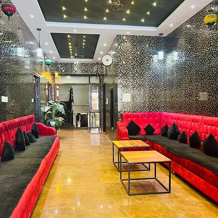 Hotel Grand Bhaagwat - Top Selling Property Of The Year - Beautifull Rooftop Terrace-3