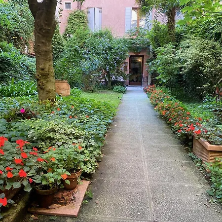 3749 Pontechiodo-2
