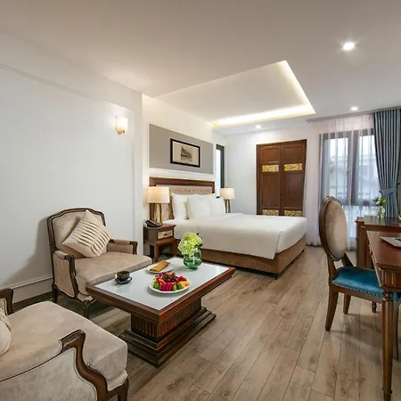 Gloud Hotel-2